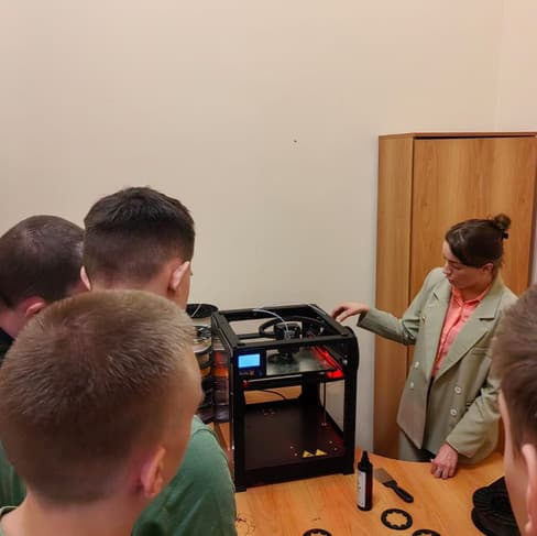 СЛУШАТЕЛИ ЦИФРОВОЙ КАФЕДРЫ ТИМИРЯЗЕВКИ ОСВАИВАЮТ ТЕХНОЛОГИИ 3D-ПЕЧАТИ