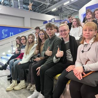 ДЕЛЕГАЦИЯ ПРИКЛАДНОЙ ИНФОРМАТИКИ ОКАЗАЛАСЬ В ПРИЦЕЛЕ ОБЪЕКТИВА